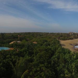 Kirinda Beach Resort, Yala